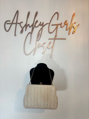 Vintage Cream Beaded Frame Clutch by Vintage with Gold Chain